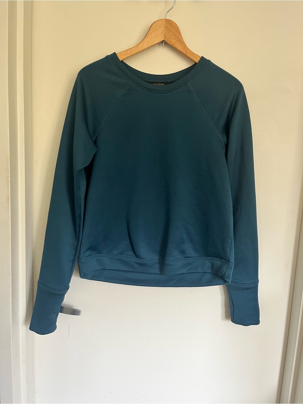 Women’s Crewneck Athletic Sweatshirt in Teal